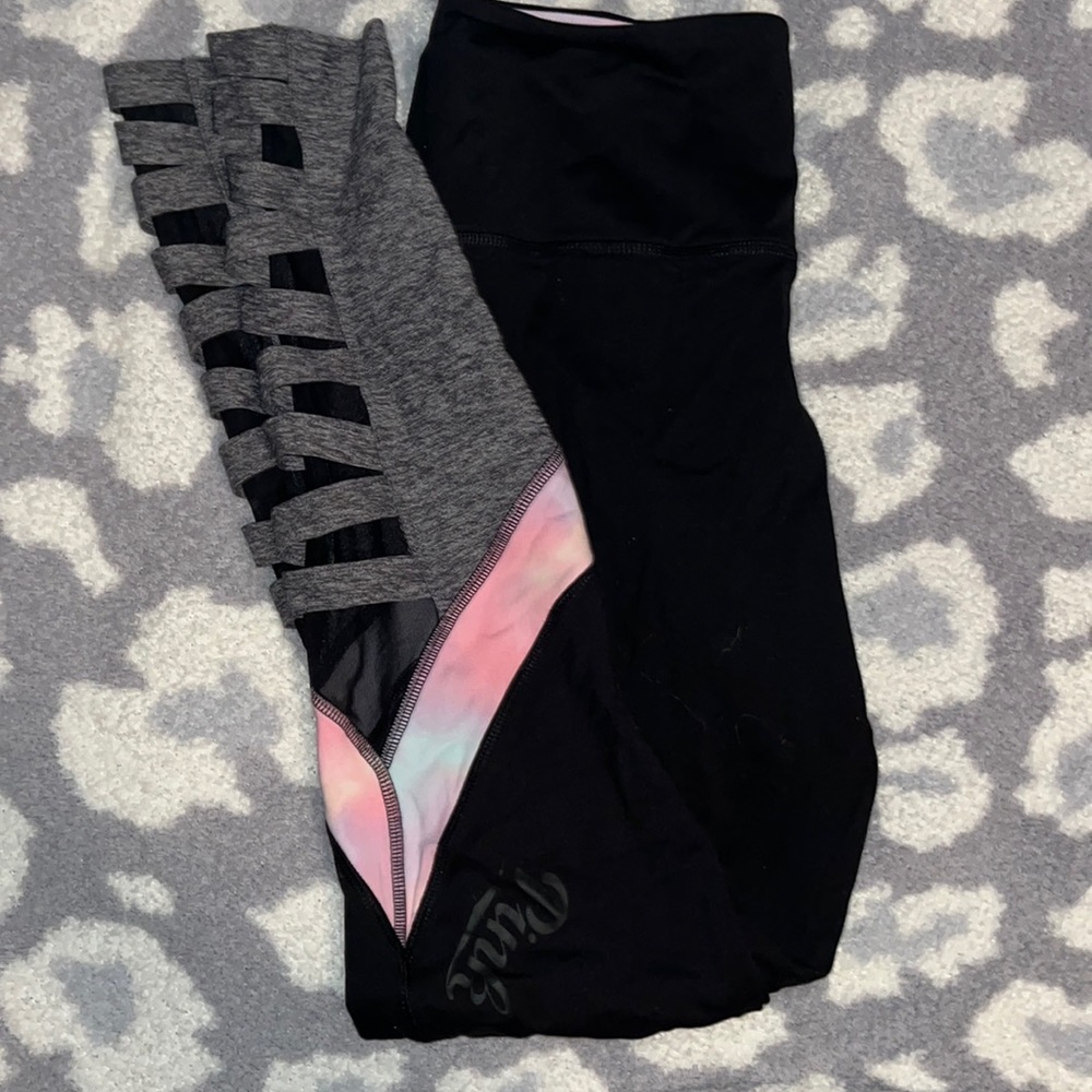 PINK leggings!
